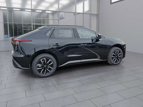 New 2026 Toyota bZ XLE image 7