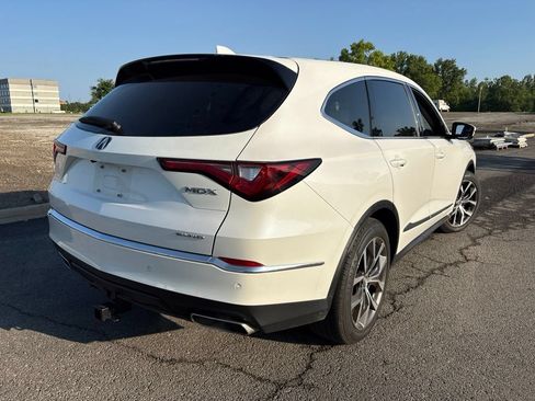 Used 2024 Acura MDX SH-AWD w/ Technology Package image 8