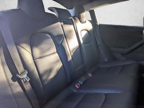 Used 2020 Tesla Model 3 Performance image 20