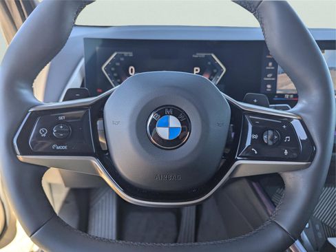 Used 2025 BMW X3 xDrive30i w/ Premium Package image 27