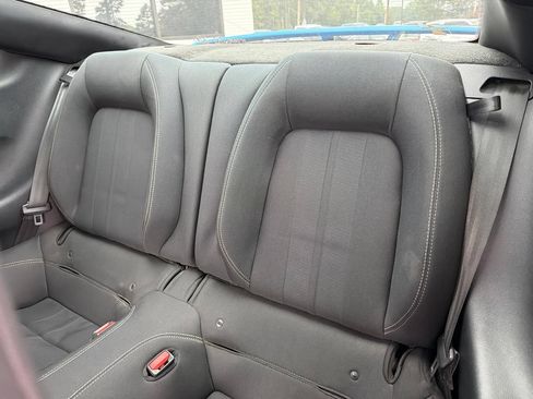 Used 2021 Ford Mustang GT w/ GT Performance Package RWD image 5