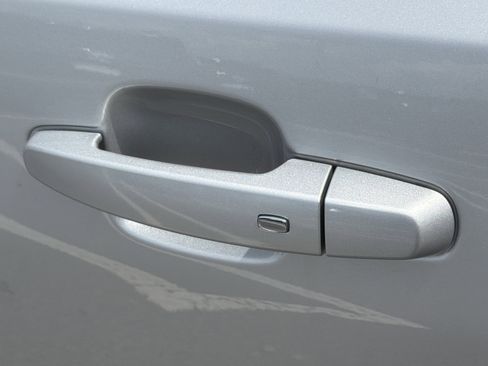 Used 2019 GMC Acadia SLT FWD image 33