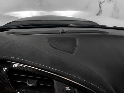 Used 2019 Chevrolet Corvette Z06 image 31