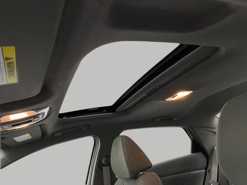 Certified 2024 Hyundai Elantra SEL w/ Convenience Package image 31