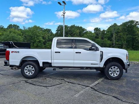 Certified 2024 Ford F250 XLT w/ FX4 Off-Road Package AWD/4WD image 26