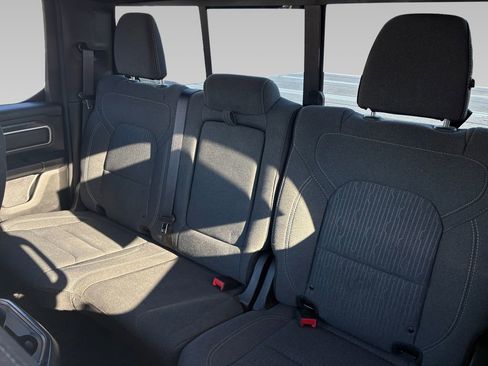 Used 2019 RAM 1500 Big Horn image 4