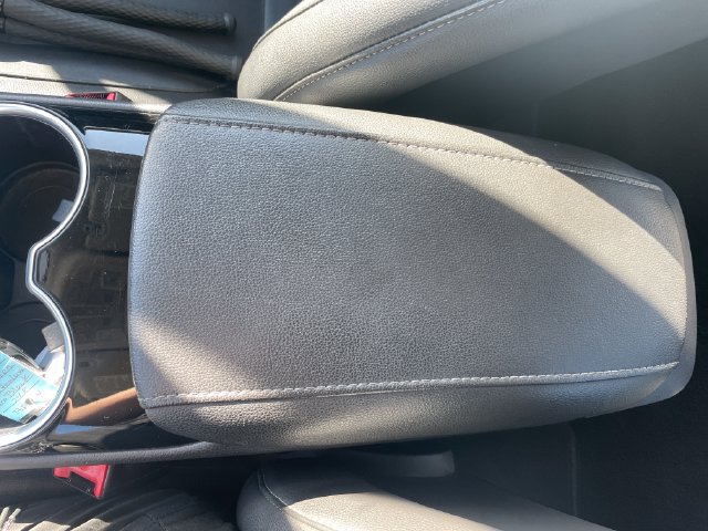 Used 2016 Ford Fusion Titanium FWD image 17