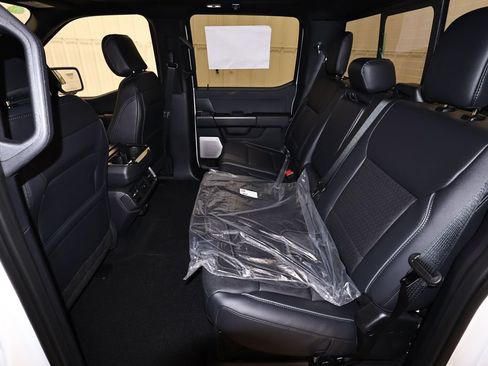 New 2026 Ford F150 Lariat w/ Equipment Group 502A High AWD/4WD image 15