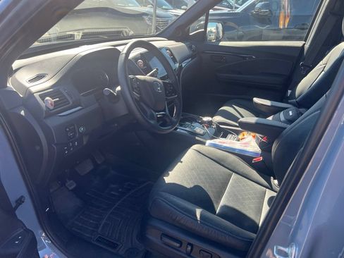 Used 2023 Honda Passport Elite image 9