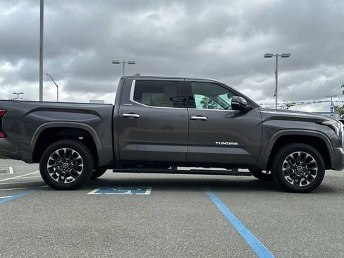 Used 2023 Toyota Tundra Limited AWD/4WD image 3
