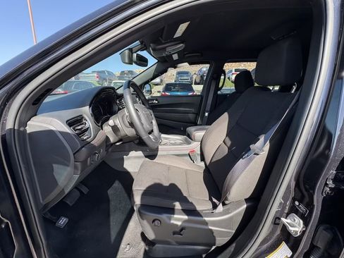 Used 2025 Dodge Durango R/T w/ Blacktop Package image 9