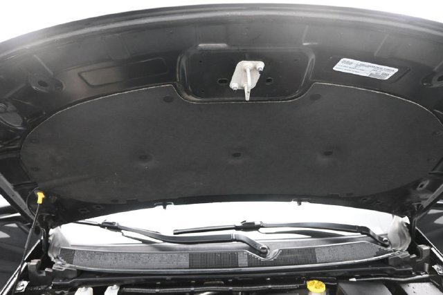 Used 2022 Chrysler Pacifica Touring-L FWD image 34