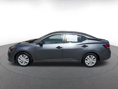 Used 2025 Nissan Sentra S FWD image 9