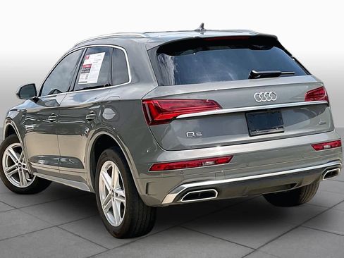 Used 2023 Audi Q5 e Premium w/ Convenience Package AWD/4WD image 12