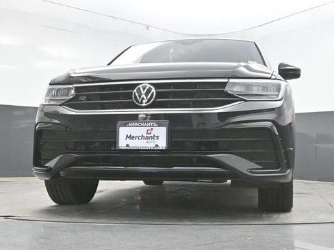 Used 2022 Volkswagen Tiguan SE R-Line AWD/4WD image 26