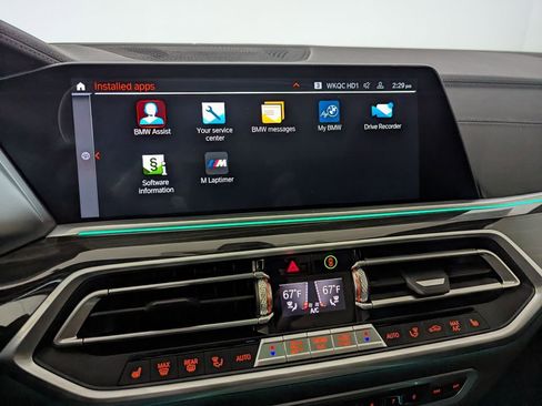 Used 2021 BMW X5 sDrive40i w/ M Sport Package image 11