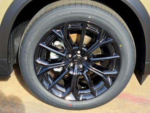 New 2026 MAZDA CX-70 3.3 Turbo w/ Preferred Package AWD/4WD image 7