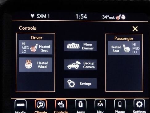 Used 2022 Jeep Wrangler Unlimited Sahara w/ Cold Weather Group image 30