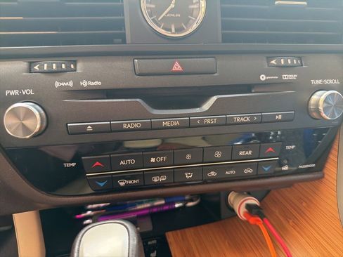 Used 2018 Lexus RX 350L FWD image 11