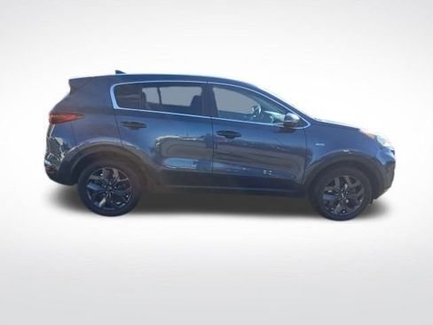 Used 2022 Kia Sportage LX w/ LX AWD Value Edition Package image 8