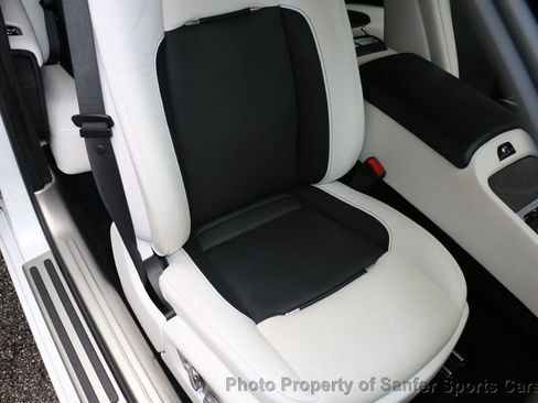 Used 2021 Rolls-Royce Wraith RWD image 28