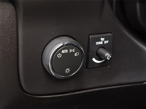 Used 2024 GMC Savana 2500 w/ Driver Convenience Package image 10