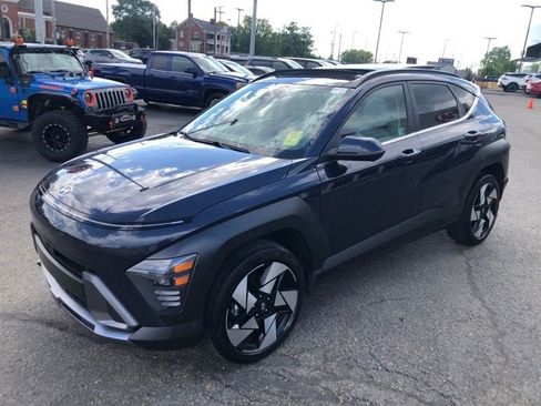 Used 2024 Hyundai Kona Limited AWD/4WD image 3