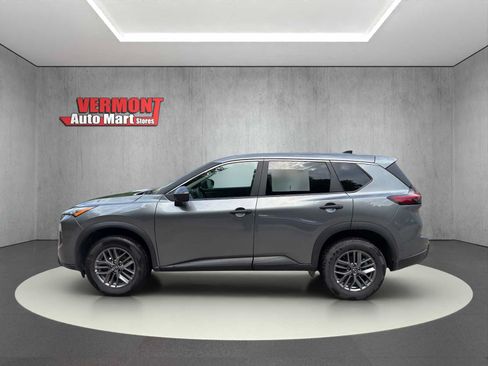 Used 2024 Nissan Rogue S AWD/4WD image 5