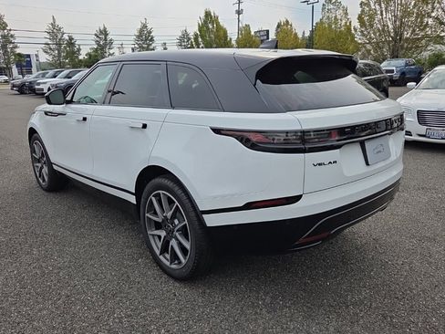 New 2026 Land Rover Range Rover Velar Dynamic SE image 3