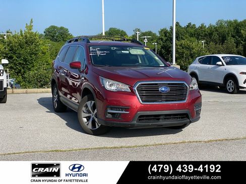 Used 2021 Subaru Ascent Premium w/ Convenience Package AWD/4WD image 1