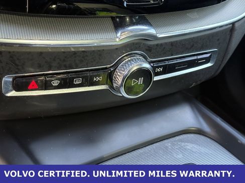 Certified 2022 Volvo XC60 T8 R-Design w/ Advanced Package image 22