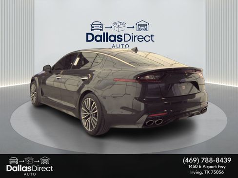 Used 2019 Kia Stinger RWD image 9