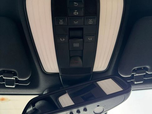 Used 2013 Mercedes-Benz E 350 Sedan image 42