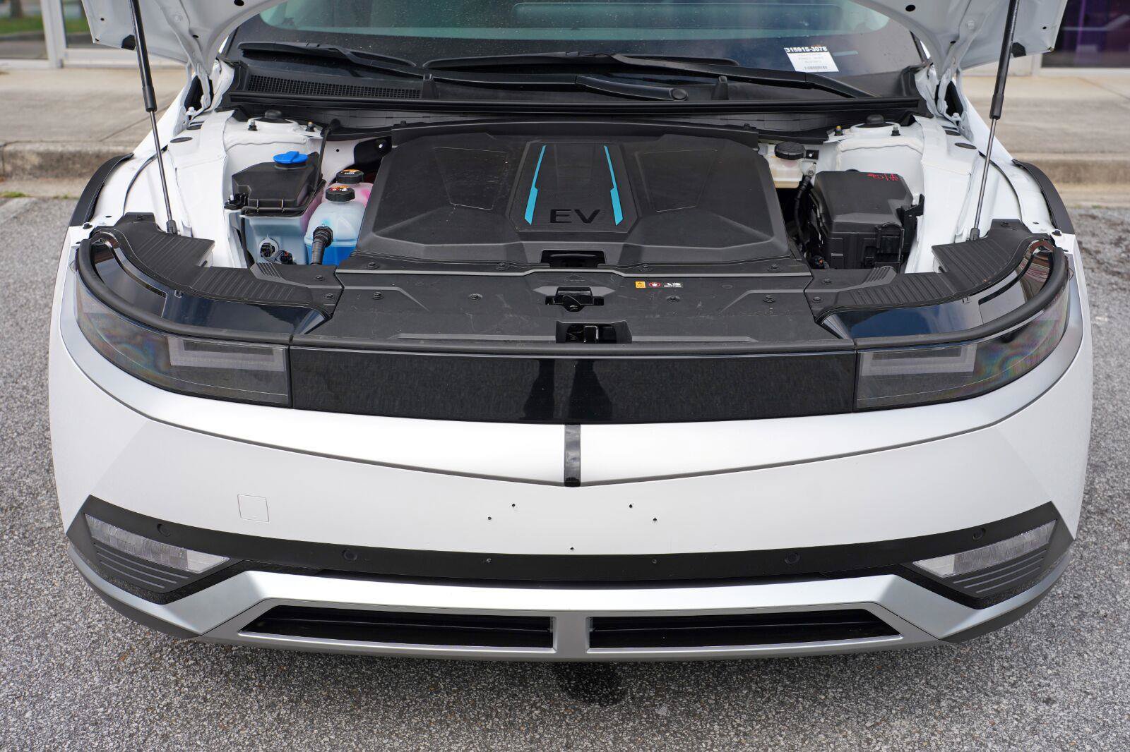 Used 2024 Hyundai Ioniq 5 SEL RWD image 8