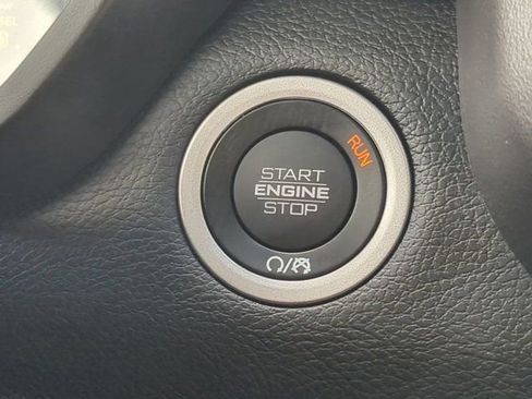 Used 2026 RAM 2500 Laramie AWD/4WD image 27