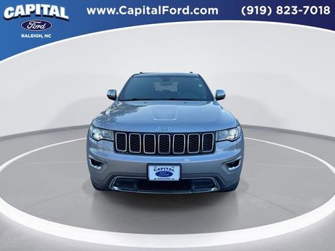 Used 2019 Jeep Grand Cherokee Limited image 3