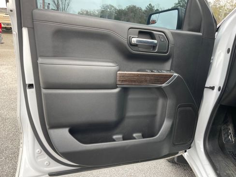 Used 2020 GMC Sierra 1500 Elevation w/ Elevation Convenience Package image 13