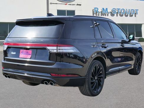 Used 2025 Lincoln Aviator Reserve w/ Equipment Group 201A image 11