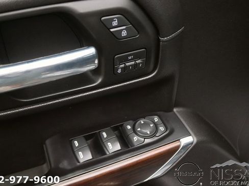 Used 2020 GMC Sierra 1500 SLT w/ SLT Premium Plus Package image 12