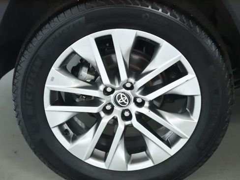 Certified 2023 Toyota RAV4 XLE Premium AWD/4WD image 12