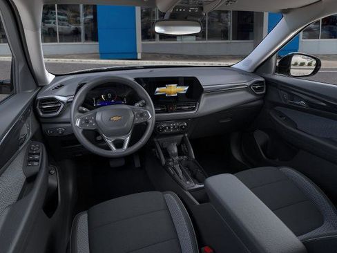 New 2026 Chevrolet TrailBlazer LT AWD/4WD image 15