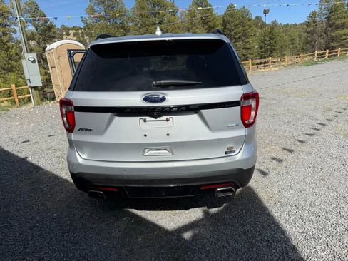 Used 2017 Ford Explorer Sport image 4