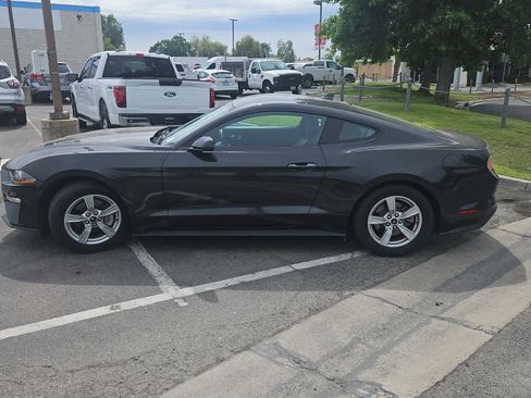 Certified 2023 Ford Mustang Coupe RWD image 5