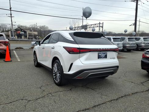 Certified 2024 Lexus RX 450h Luxury w/ Convenience Package image 4