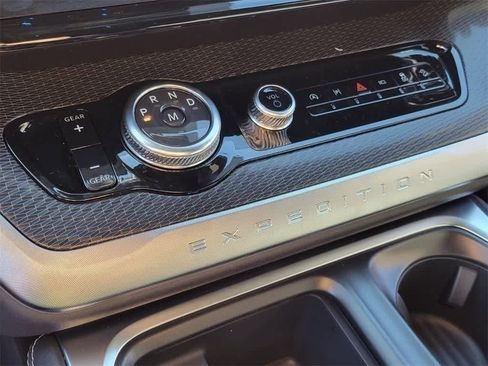 New 2026 Ford Expedition Max Platinum w/ Stealth Appearance Package image 21