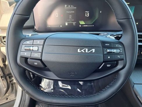 New 2026 Kia Sportage X-Line AWD/4WD image 17