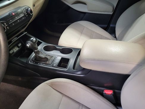 Used 2016 Kia Sorento AWD image 26
