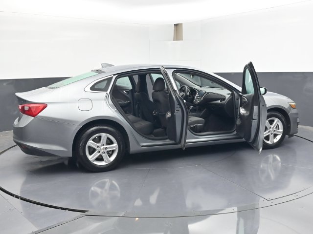 Used 2024 Chevrolet Malibu LT FWD image 47