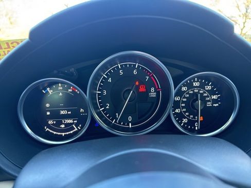 Used 2017 MAZDA MX-5 Miata RF Grand Touring image 12