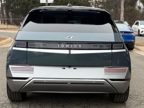 Used 2024 Hyundai Ioniq 5 Limited image 4